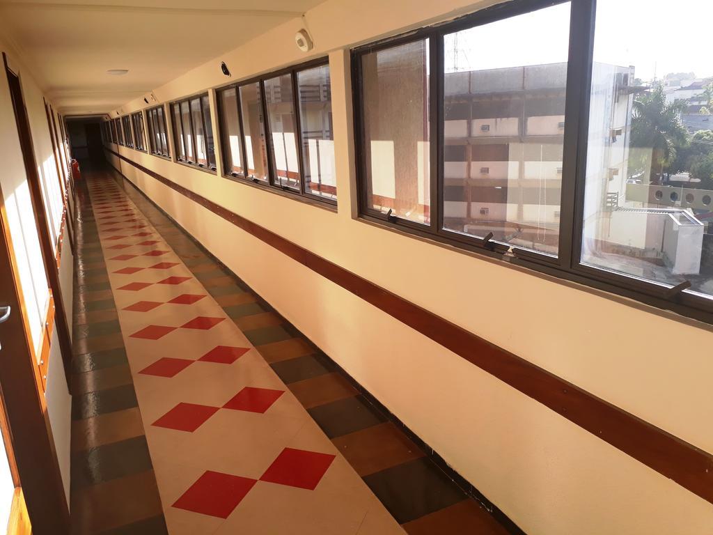 Cristal Palace Hotel Lins Esterno foto